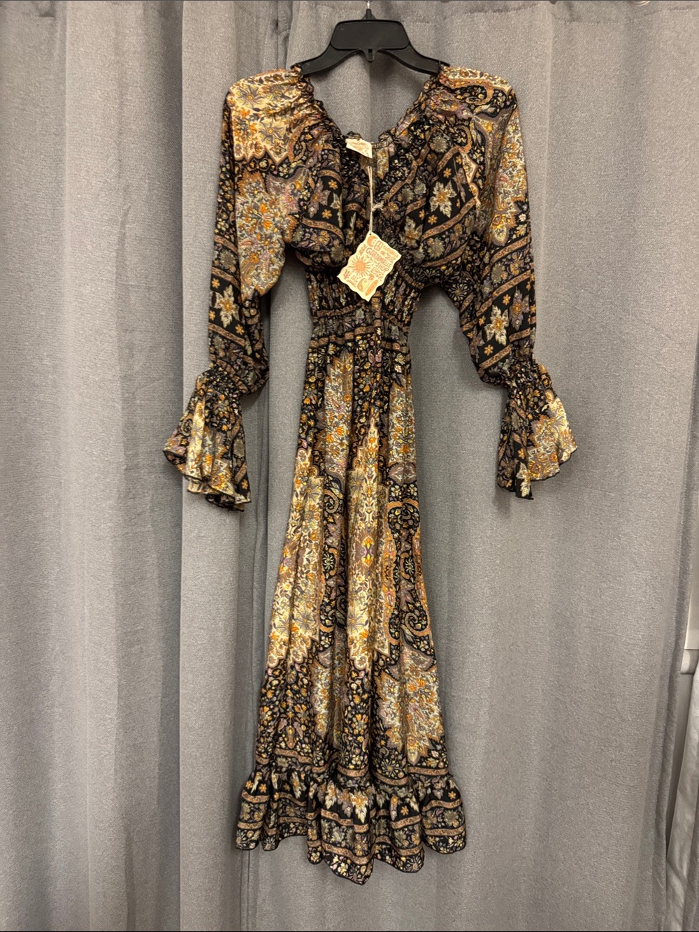 Paisley Tiered Maxi Dress with Ruffled Cuffs — Black and Gold